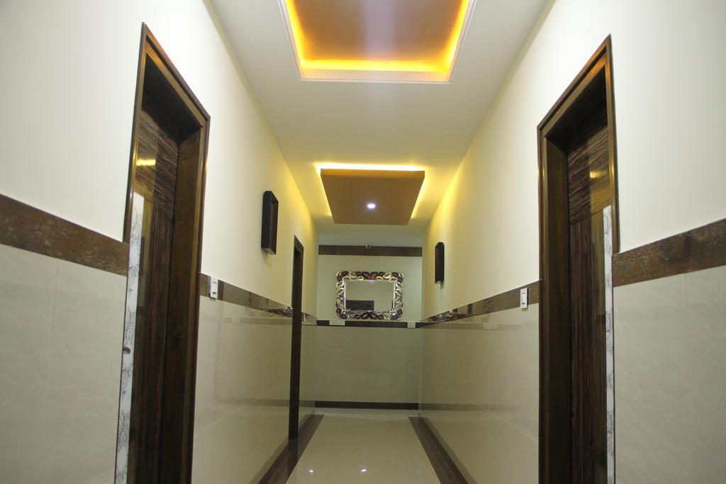 Hotel M.P Temples Inn Kumbakonam Exteriör bild