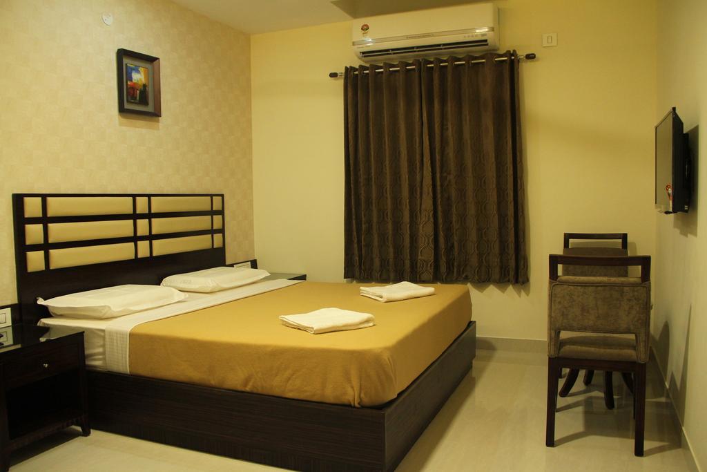 Hotel M.P Temples Inn Kumbakonam Rum bild