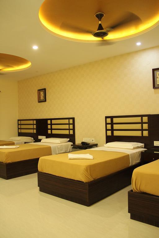 Hotel M.P Temples Inn Kumbakonam Exteriör bild